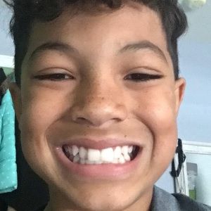 Meet your Posher, Zakai